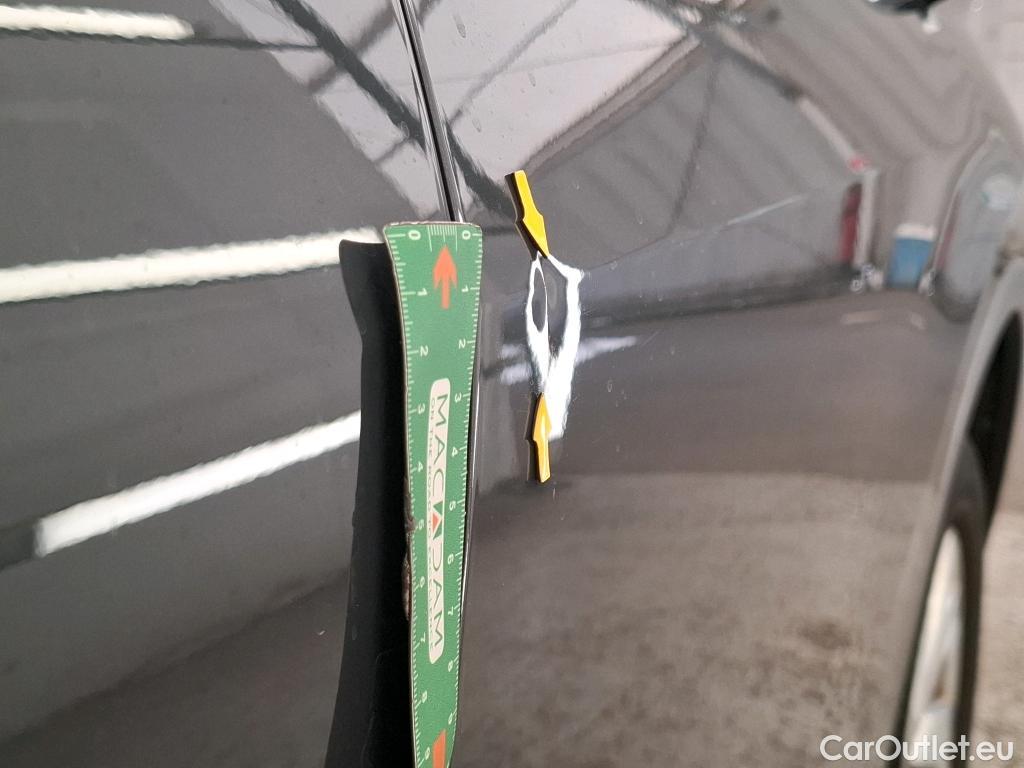  Volkswagen  Tiguan VOLKSWAGEN  / 2020 / 5P / SUV 1.4 eHybrid 245 DSG6 Elegance #2