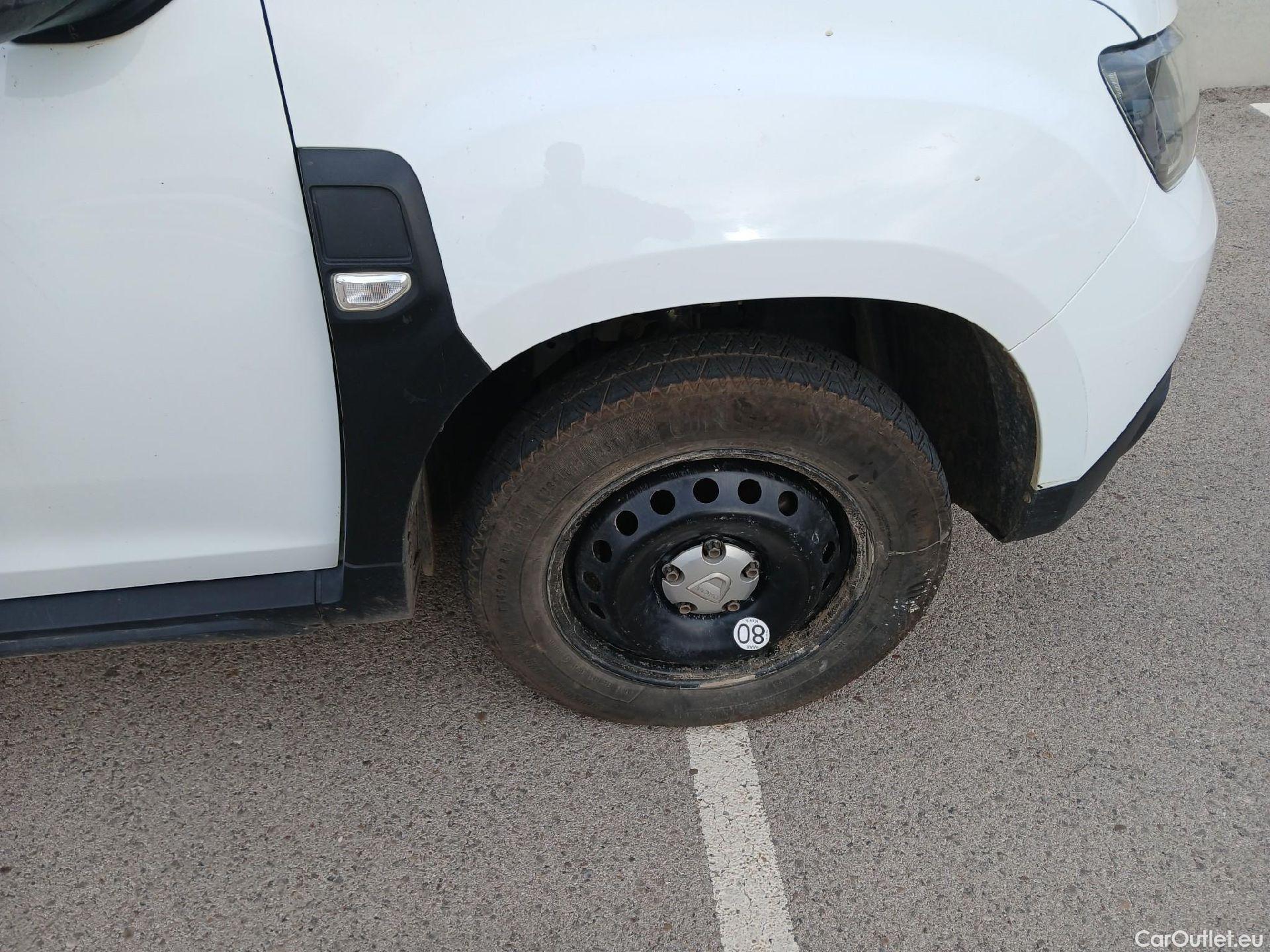  Dacia  Duster DACIA  / 2018 / 5P / todoterreno Essent. Blue dCi 85kW (115CV) 4X2 #5