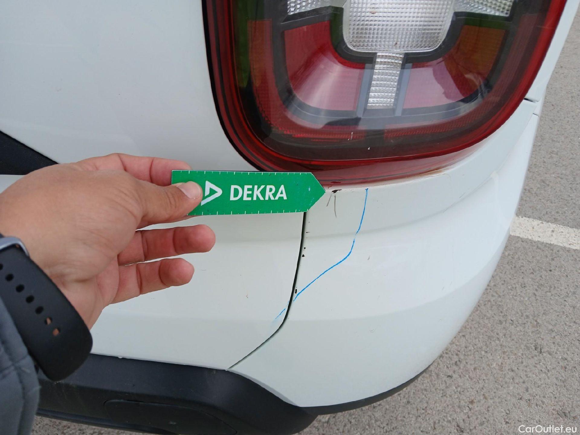  Dacia  Duster DACIA  / 2018 / 5P / todoterreno Essent. Blue dCi 85kW (115CV) 4X2 #26