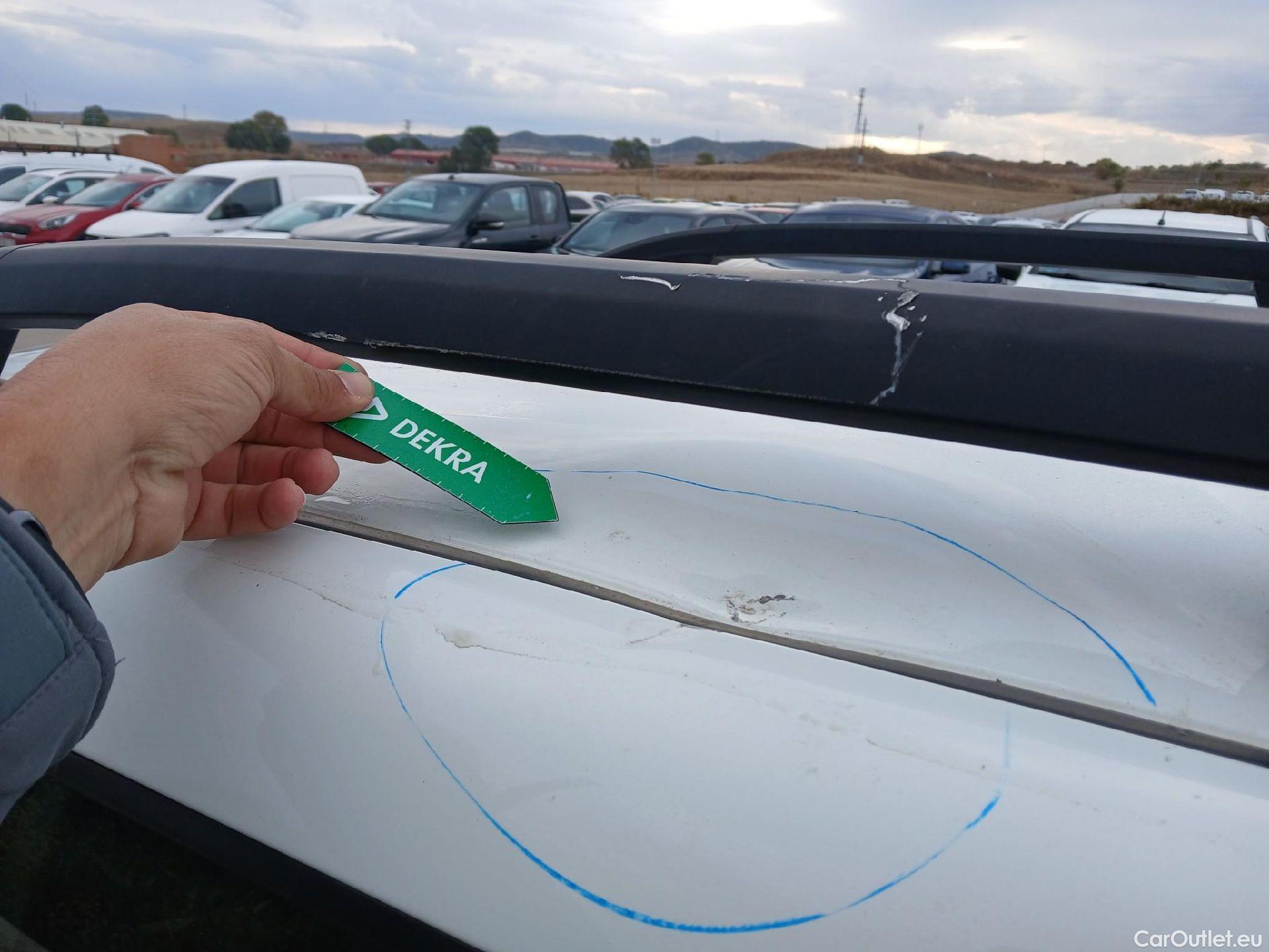  Dacia  Duster DACIA  / 2018 / 5P / todoterreno Essent. Blue dCi 85kW (115CV) 4X2 #18