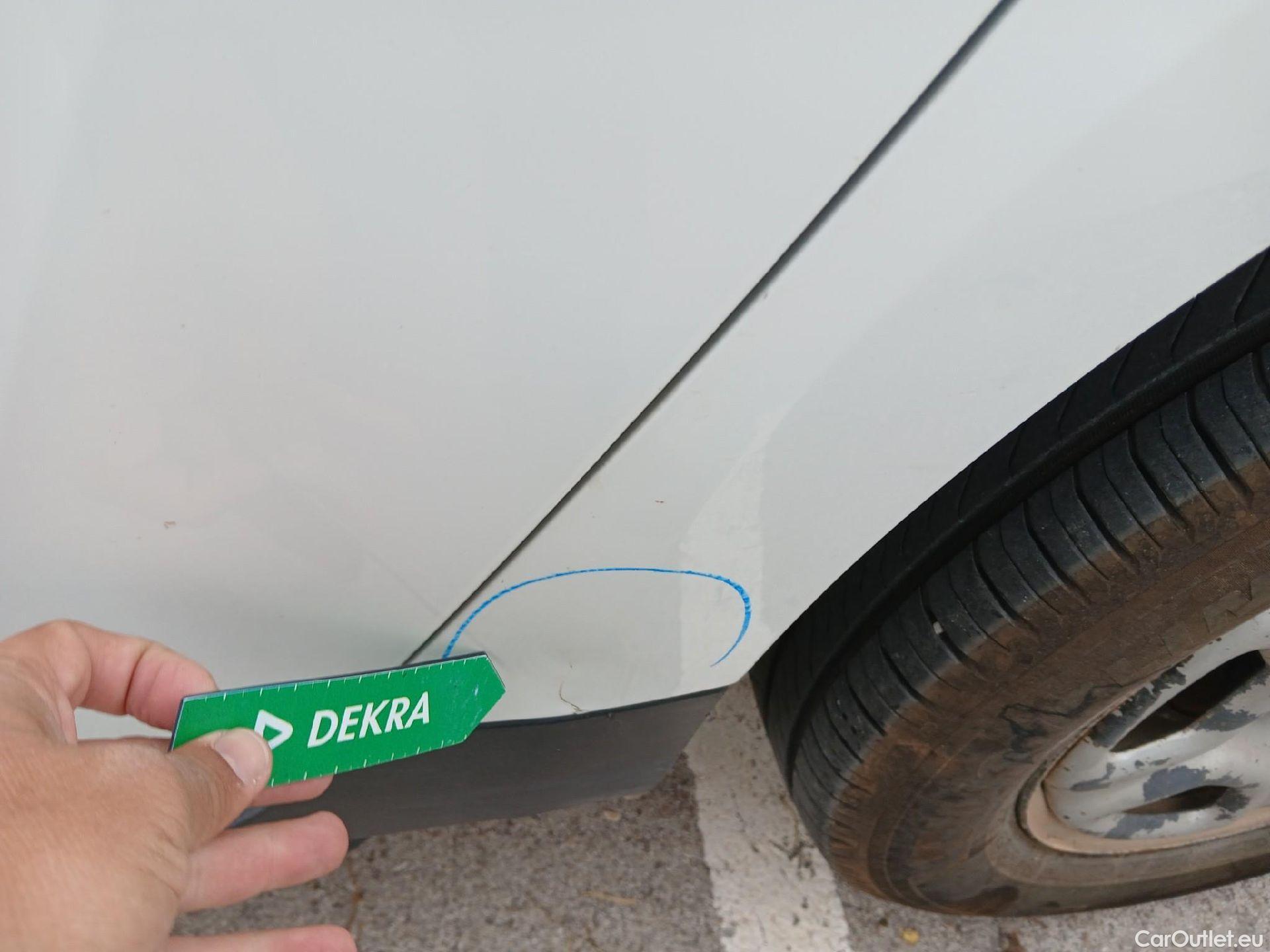  Dacia  Duster DACIA  / 2018 / 5P / todoterreno Essent. Blue dCi 85kW (115CV) 4X2 #17