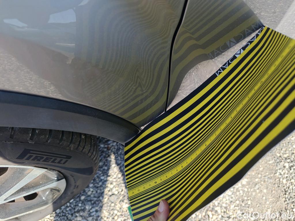  Toyota  C-HR TOYOTA  / 2016 / 5P / todoterreno 1.8 125H Advance (CX) #5