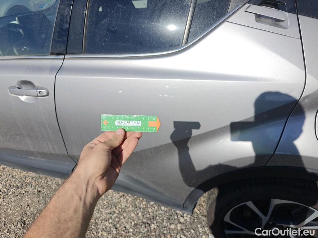  Toyota  C-HR TOYOTA  / 2016 / 5P / todoterreno 1.8 125H Advance (CX) #6