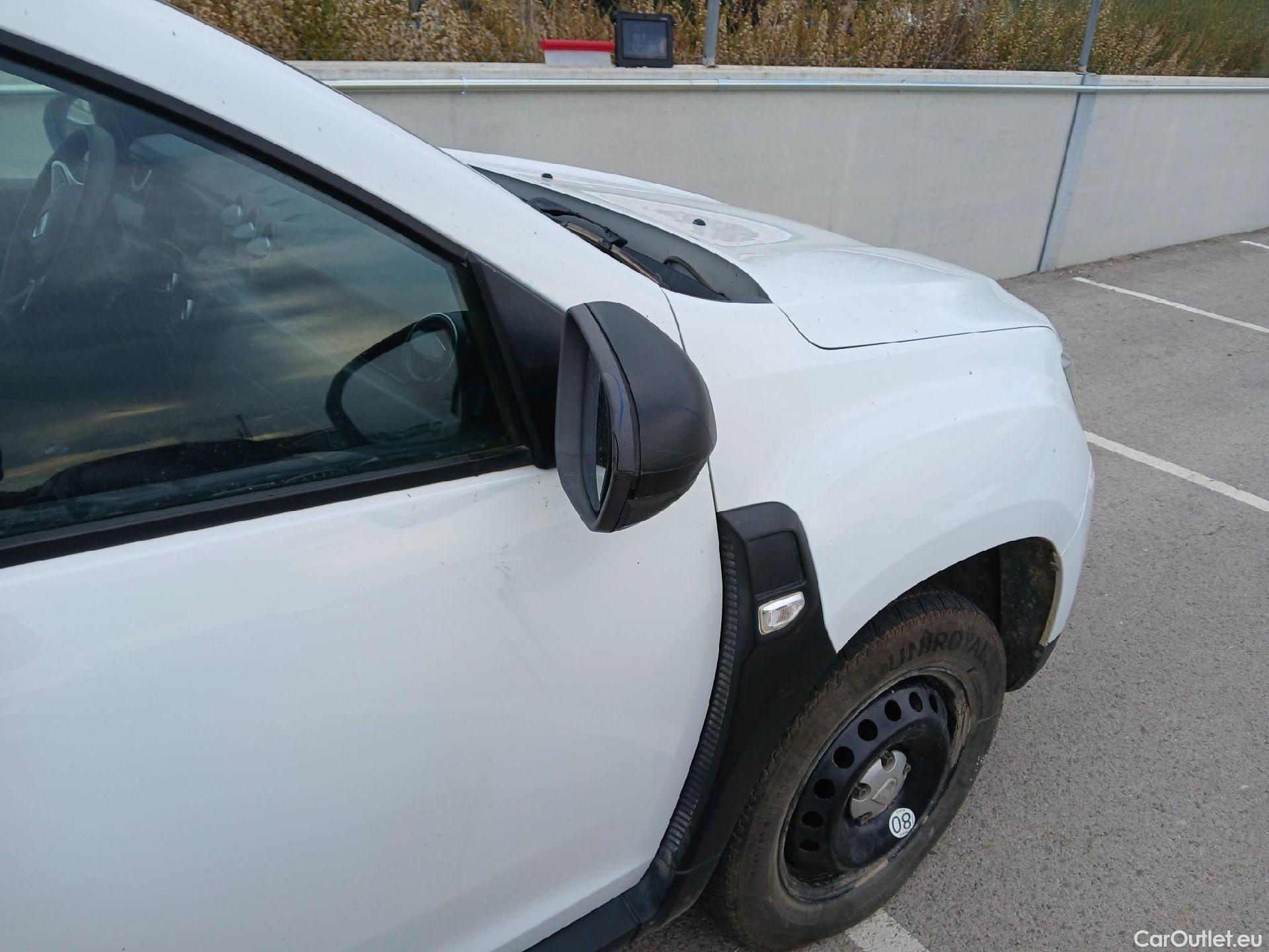  Dacia  Duster DACIA  / 2018 / 5P / todoterreno Essent. Blue dCi 85kW (115CV) 4X2 #33