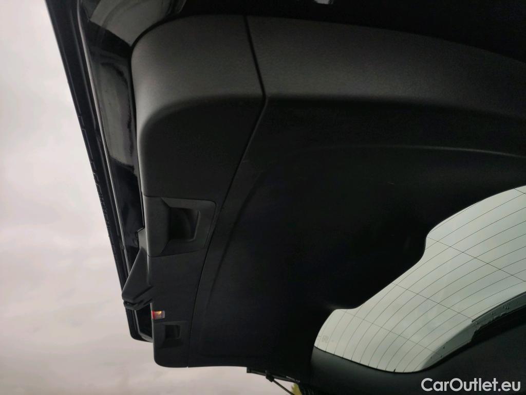  Mercedes  GLB MERCEDES-BENZ  / 2019 / 5P / todoterreno 2.0  200 D DCT 110KW (150CV) #8