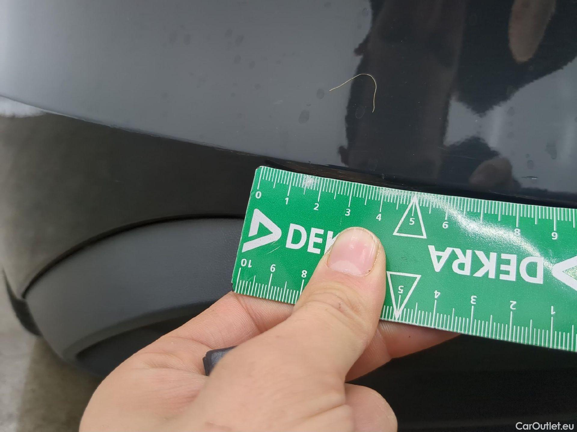  Volkswagen  Golf  VOLKSWAGEN / 2020 / 5P / Berline 2.0 TDI SCR 115 DSG7 Life Busi #18