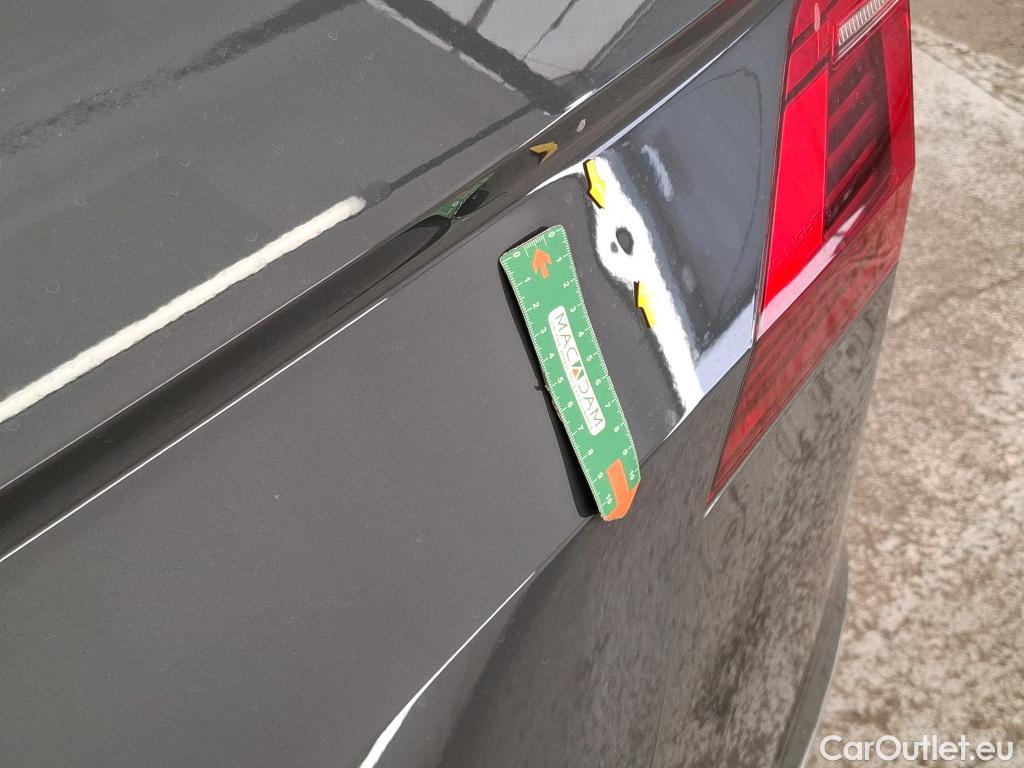  Volkswagen  Tiguan VOLKSWAGEN  / 2020 / 5P / SUV 1.4 eHybrid 245 DSG6 Elegance #15