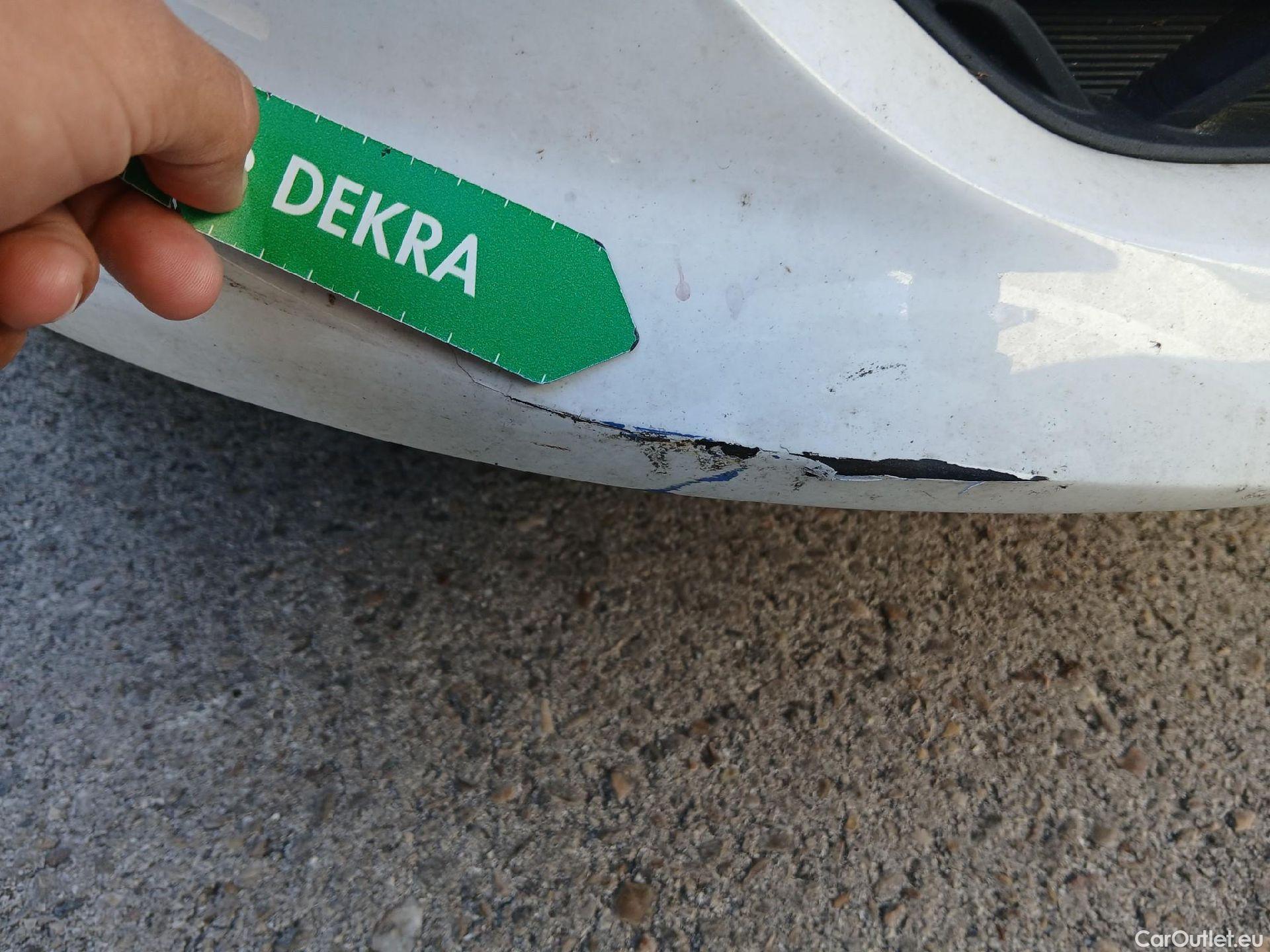  KIA  Rio KIA  / 2020 / 5P / berlina con portón 1.0 T-GDi 74kW (100CV) MHEV iMT Concept #3