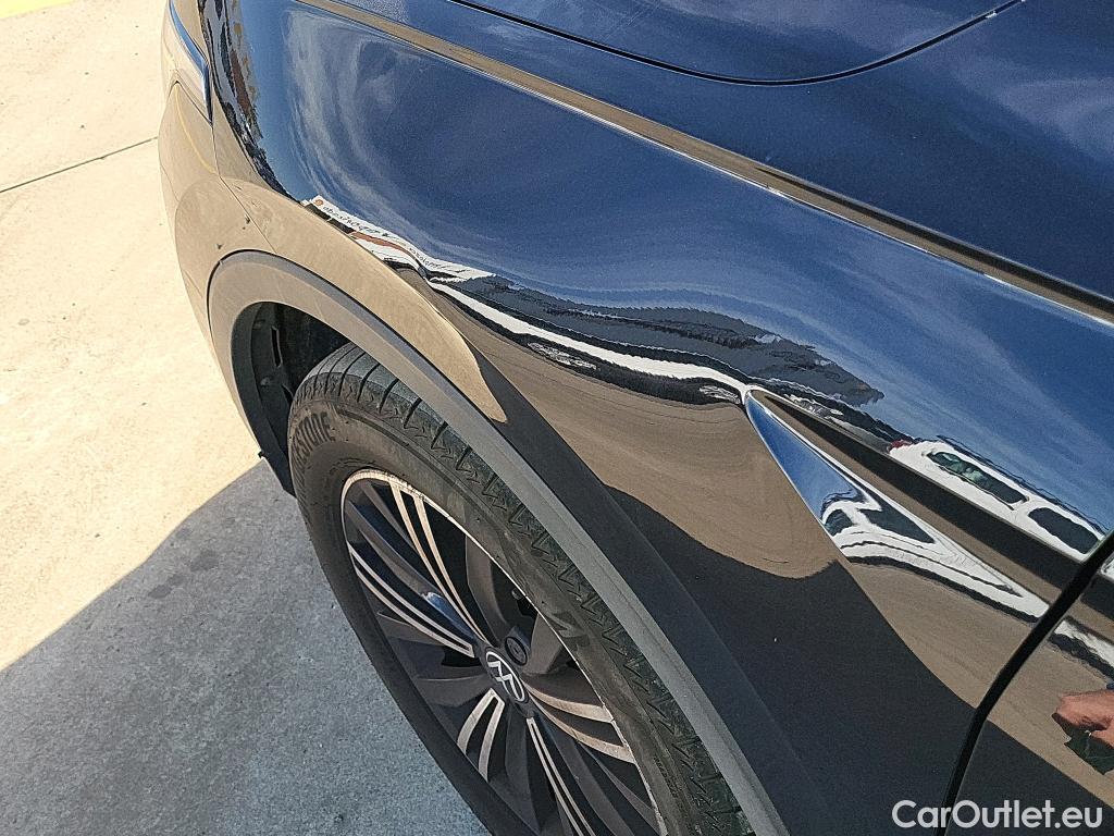  Volkswagen  Tiguan VOLKSWAGEN  / 2020 / 5P / todoterreno Life 2.0 TDI 110kW (150CV) DSG (AC2) #13