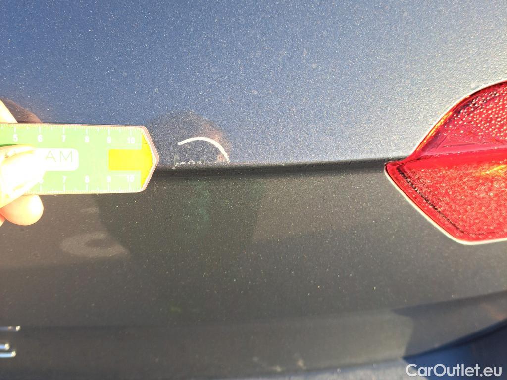  Volkswagen  T-ROC VOLKSWAGEN  / 2017 / 5P / todoterreno Advance 2.0 TDI 110kW (150CV) DSG (AC2) #23