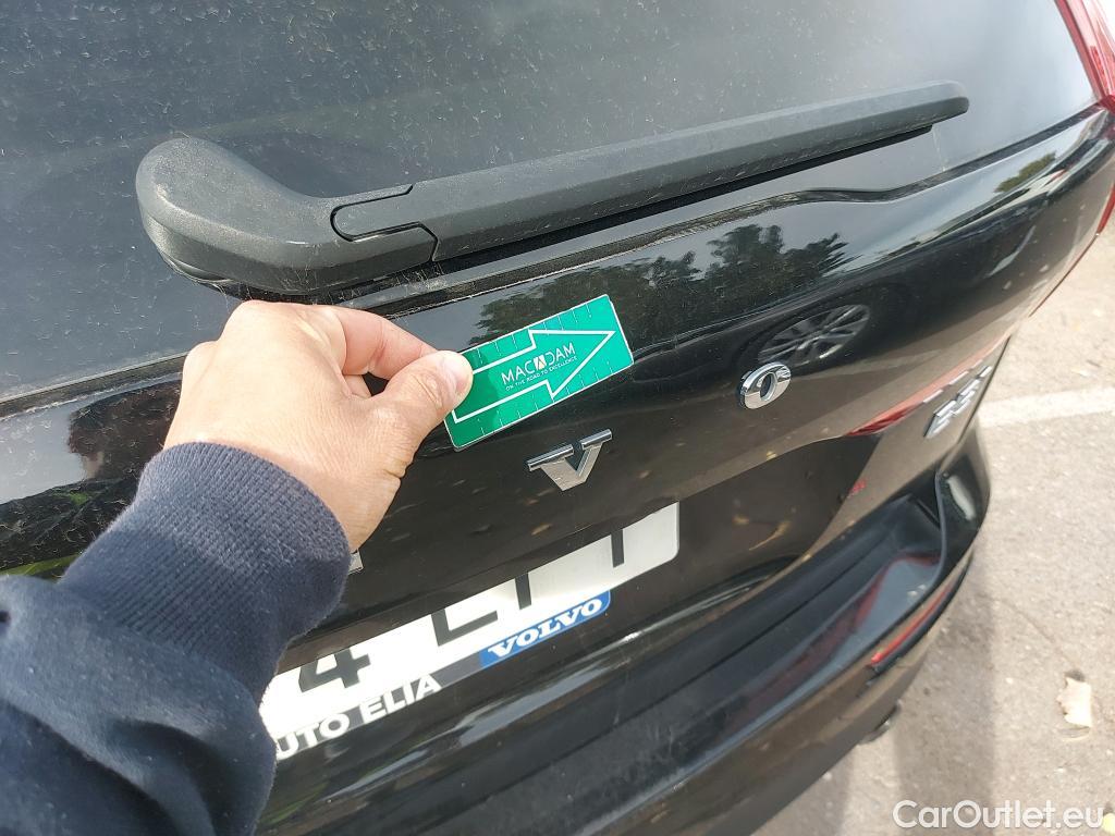  Volvo  XC60 VOLVO  / 2017 / 5P / todoterreno 2.0 B5 D AWD Momentum Auto #2