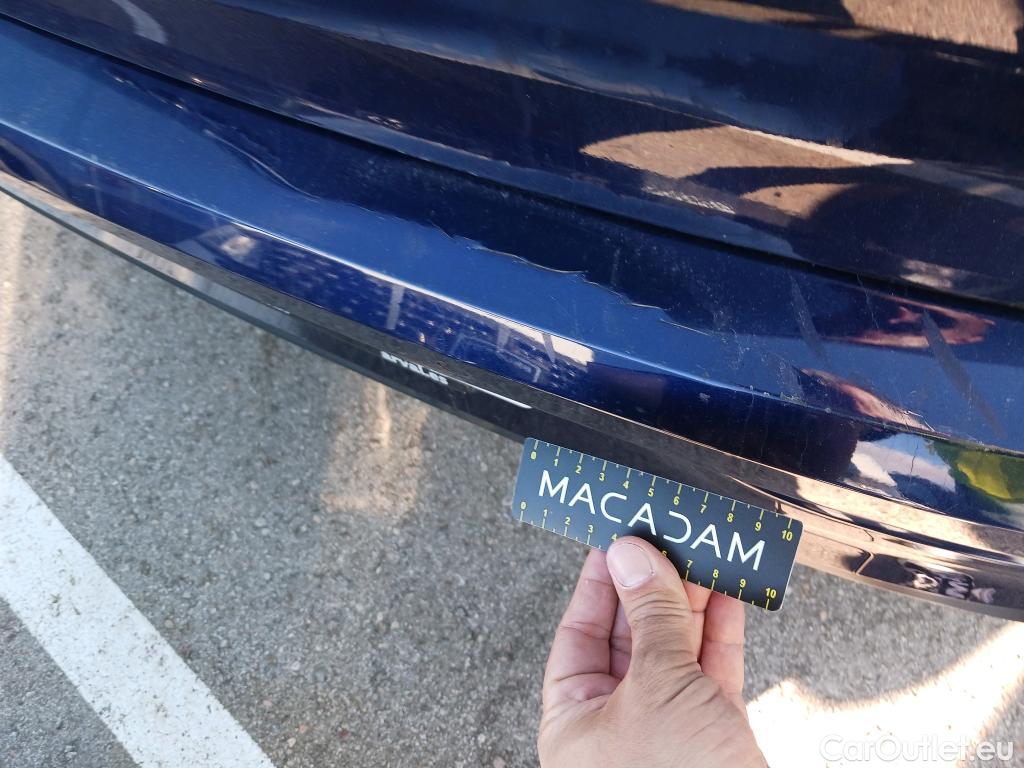  Volkswagen  Golf  VOLKSWAGEN / 2020 / 5P / berlina con portón Life 2.0 TDI 85kW (115CV) #12