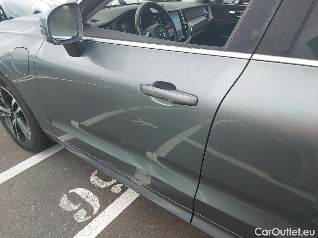  Volvo  XC60 VOLVO  / 2017 / 5P / todoterreno 2.0 T8 AWD Business Plus Auto #1