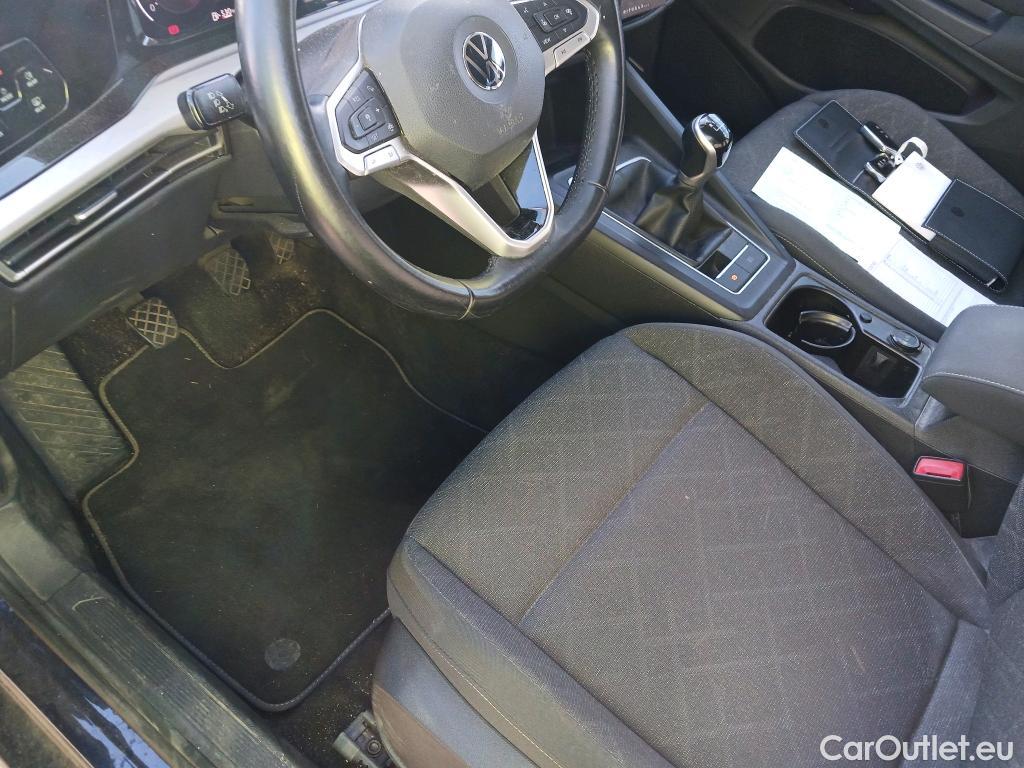  Volkswagen  Golf  VOLKSWAGEN / 2020 / 5P / berlina con portón Life 2.0 TDI 85kW (115CV) #31