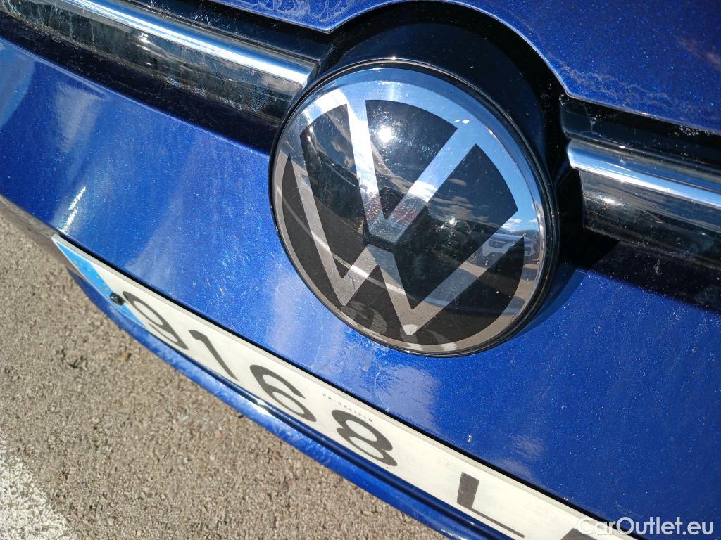 Volkswagen  Golf  VOLKSWAGEN / 2020 / 5P / berlina con portón Life 2.0 TDI 85kW (115CV) #16