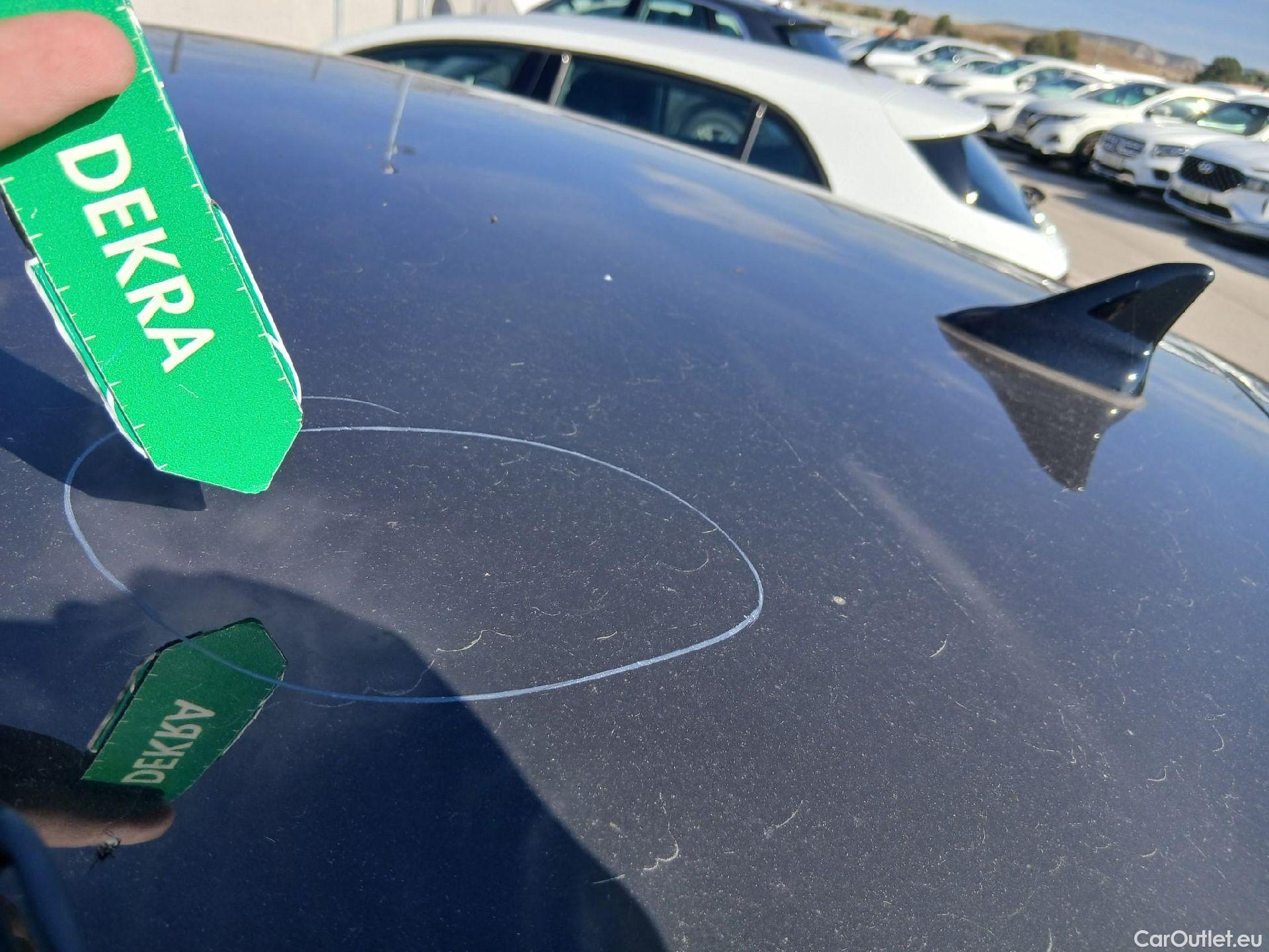  Land Rover  Discovery OPEL Insignia / 2020 / 5P / berlina con portón GS Business Elegance 2.0D DVH 130kW MT6 #25