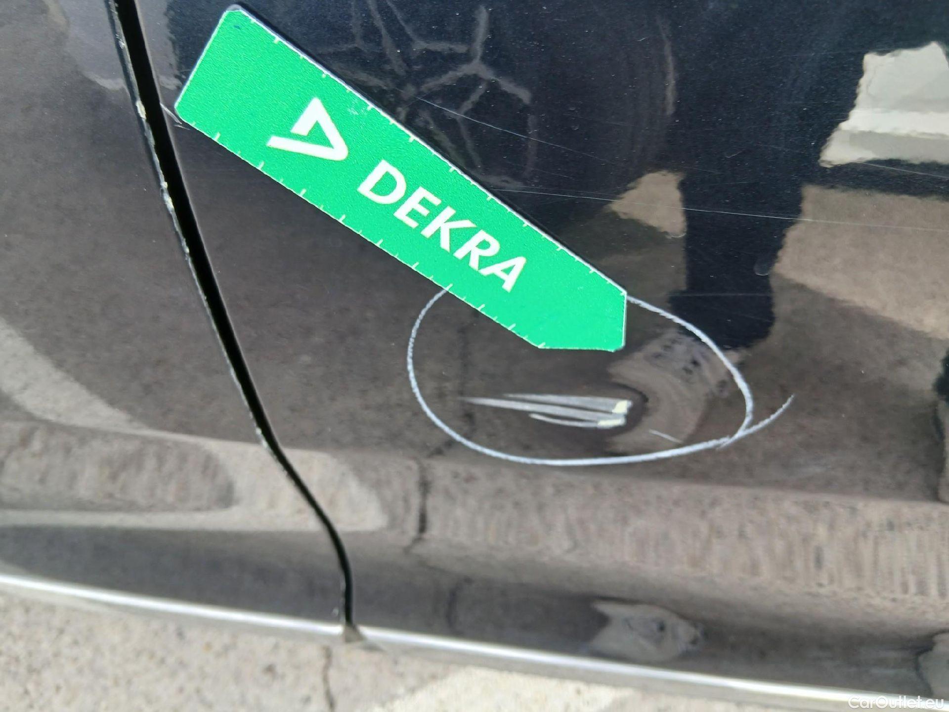  KIA  Niro KIA  1.6 GDi PHEV 104kW (141CV) Drive (AC) #23