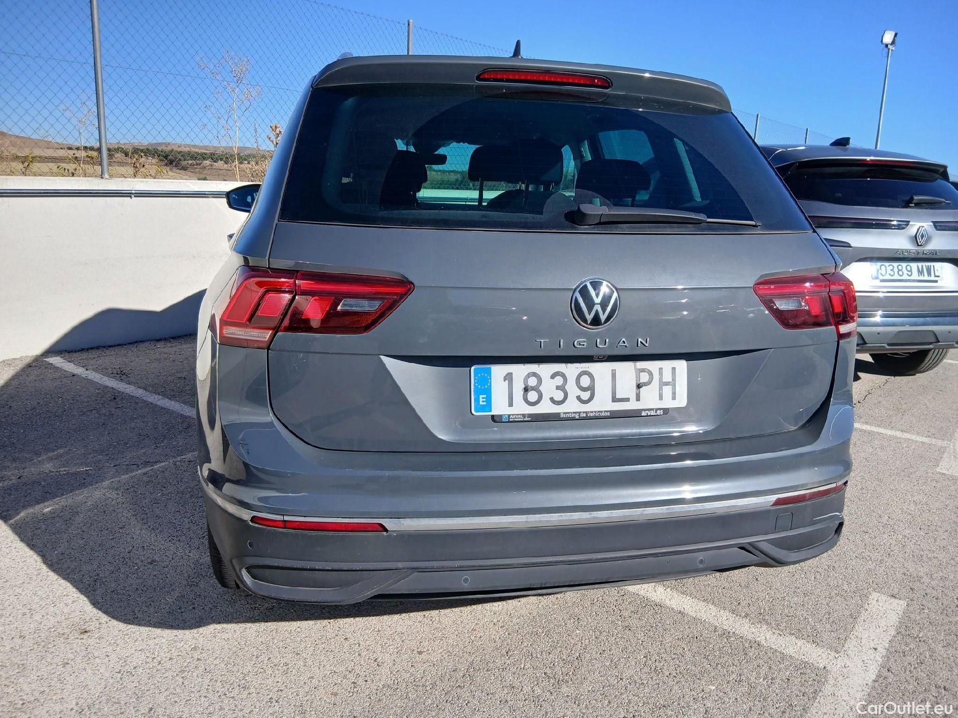  Volkswagen  Tiguan VOLKSWAGEN  / 2020 / 5P / todoterreno Life 2.0 TDI 110kW (150CV) DSG #14