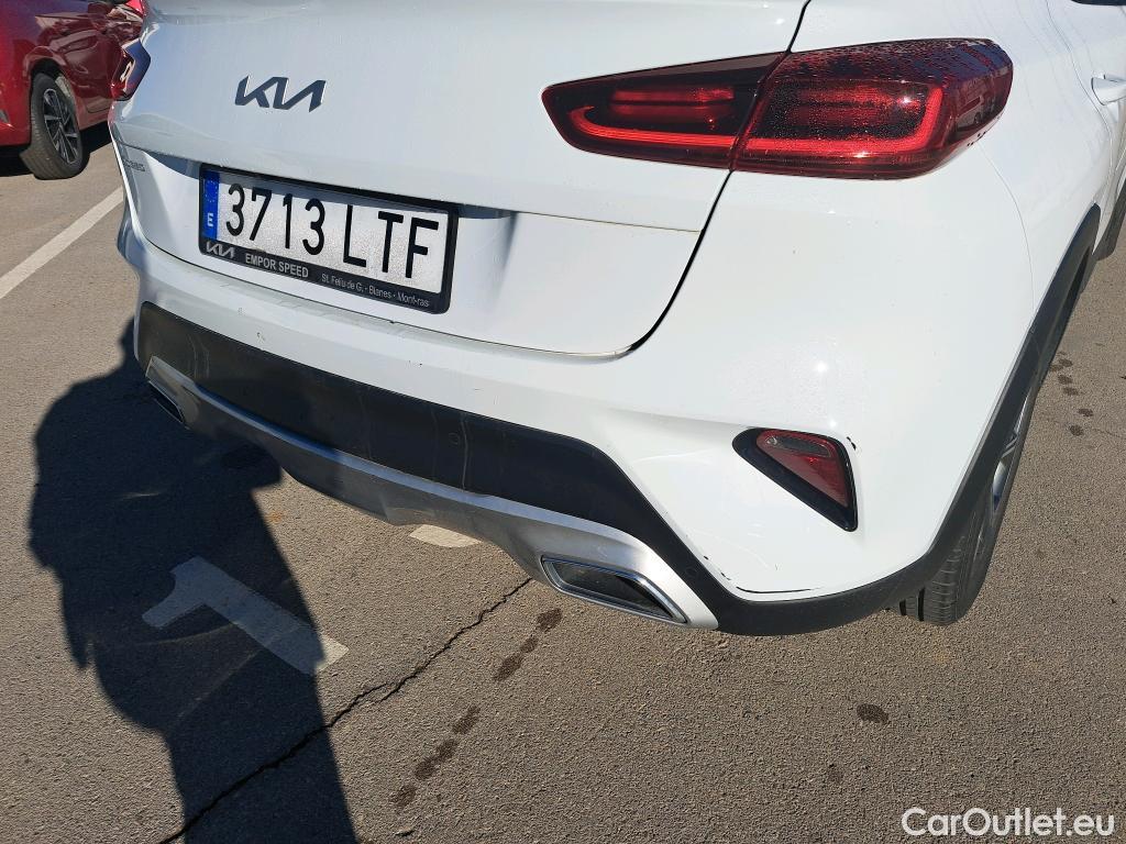  KIA  XCeed KIA  / 2019 / 5P / todoterreno 1.0 T-GDi Drive 88kW (120CV) #17