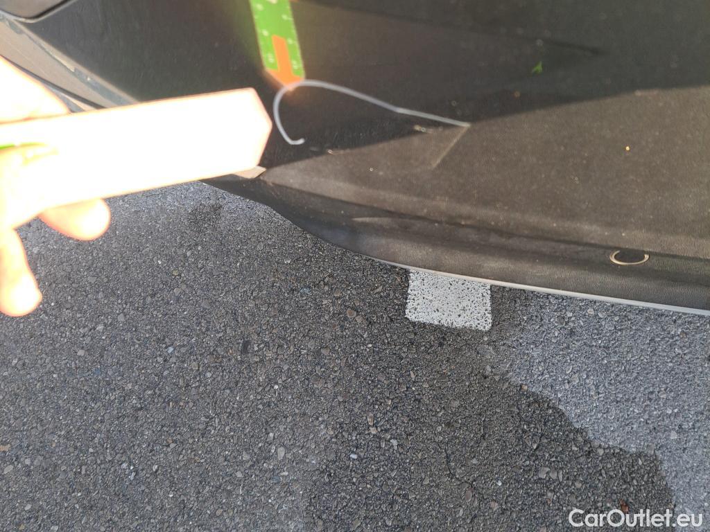  Volkswagen  T-ROC VOLKSWAGEN  / 2017 / 5P / todoterreno Advance 2.0 TDI 110kW (150CV) DSG (AC2) #12