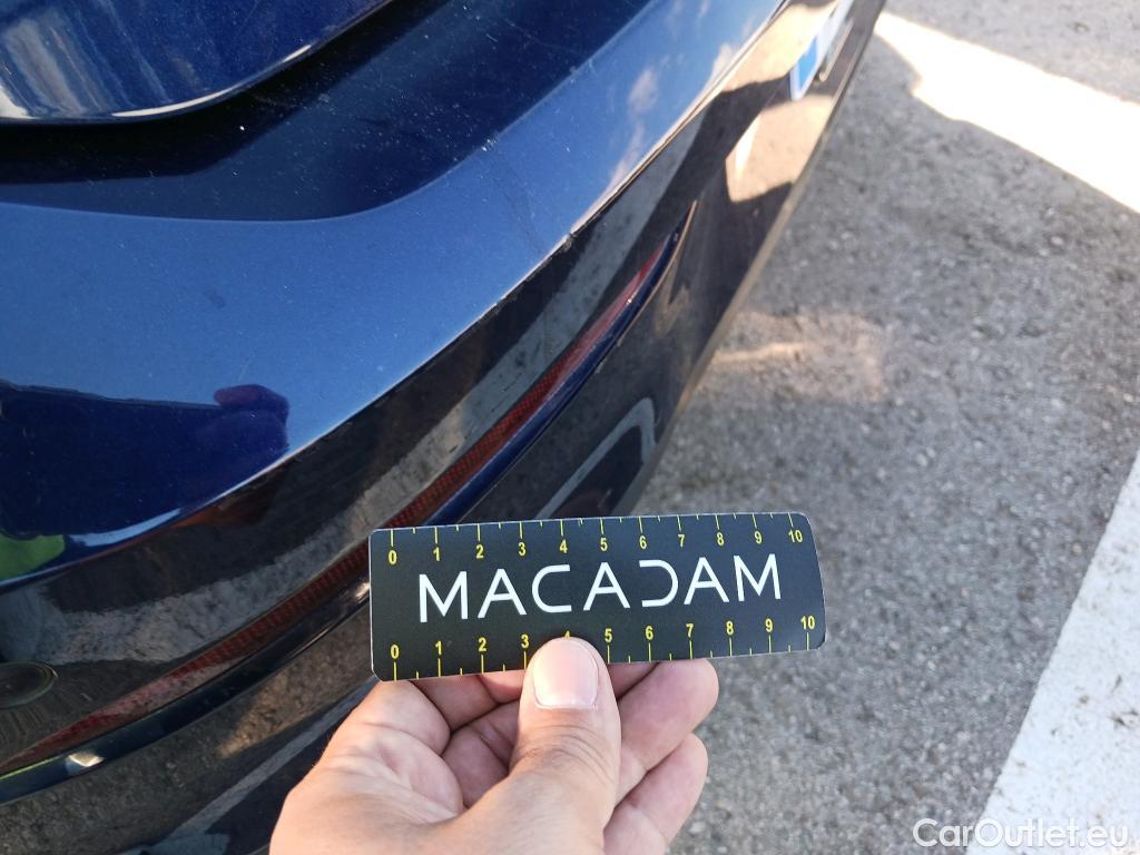  Volkswagen  Golf  VOLKSWAGEN / 2020 / 5P / berlina con portón Life 2.0 TDI 85kW (115CV) #13