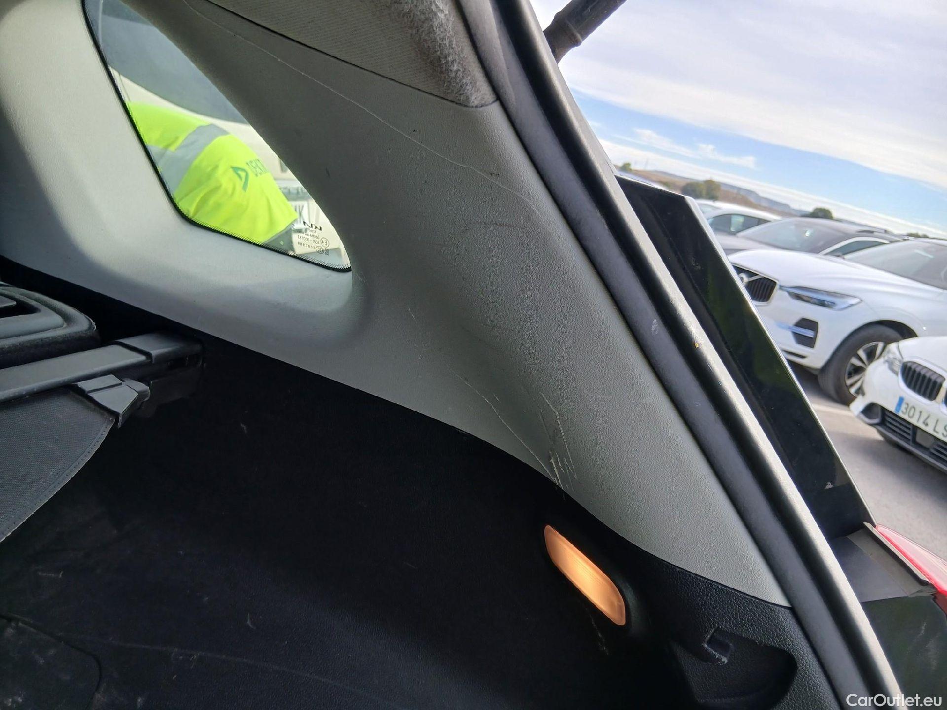  KIA  Niro KIA  1.6 GDi PHEV 104kW (141CV) Drive (AC) #43