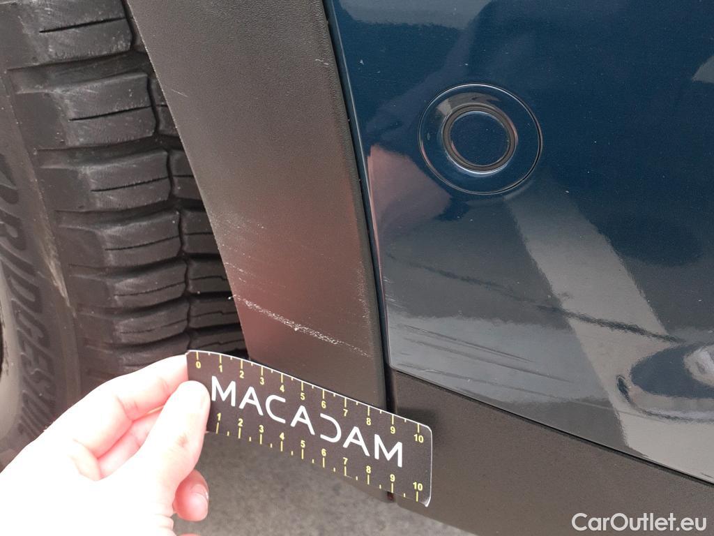  Peugeot  3008 PEUGEOT  / 2020 / 5P / todoterreno 1.5 BlueHDi 96kW (130CV) S&S Allure #24