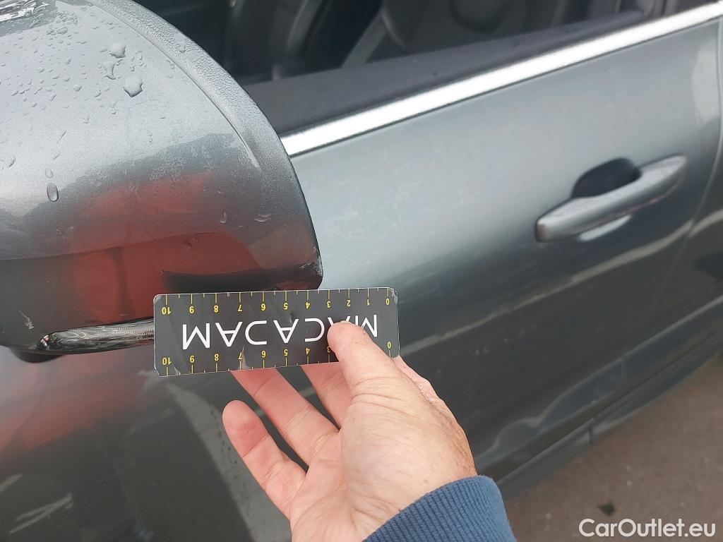  Volvo  XC60 VOLVO  / 2017 / 5P / todoterreno 2.0 T8 AWD Business Plus Auto #29