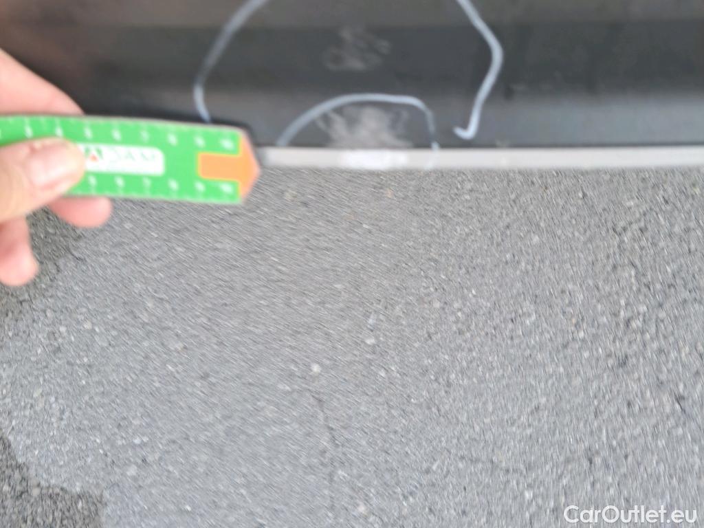  Volkswagen  T-ROC VOLKSWAGEN  / 2017 / 5P / todoterreno Advance 2.0 TDI 110kW (150CV) DSG (AC2) #16