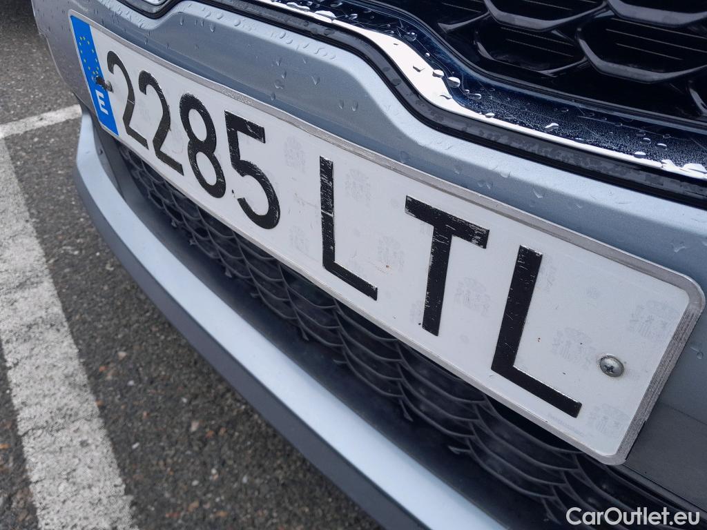  KIA  Cee'd KIA Ceed / 2018 / 5P / berlina con portón 1.0 T-GDi 74kW (100CV) Drive #20