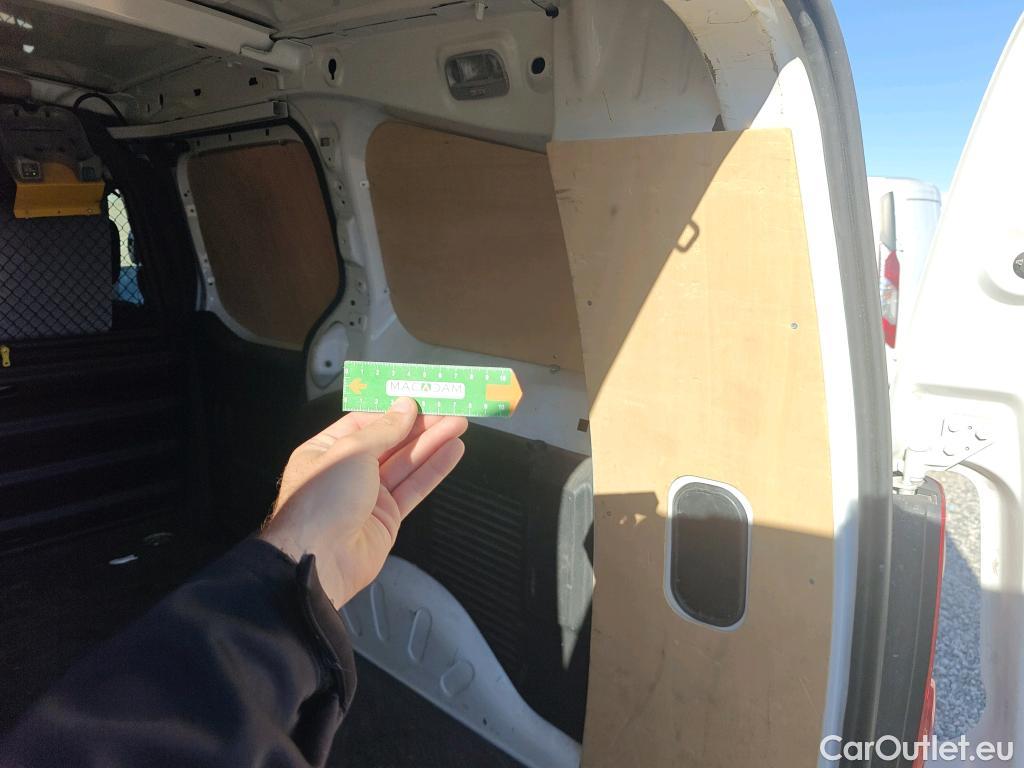  Peugeot  Partner PEUGEOT  VU 4p 2G furgón derivado de Furgón Confort PackL2 BlueHDi 73KW (100) #60