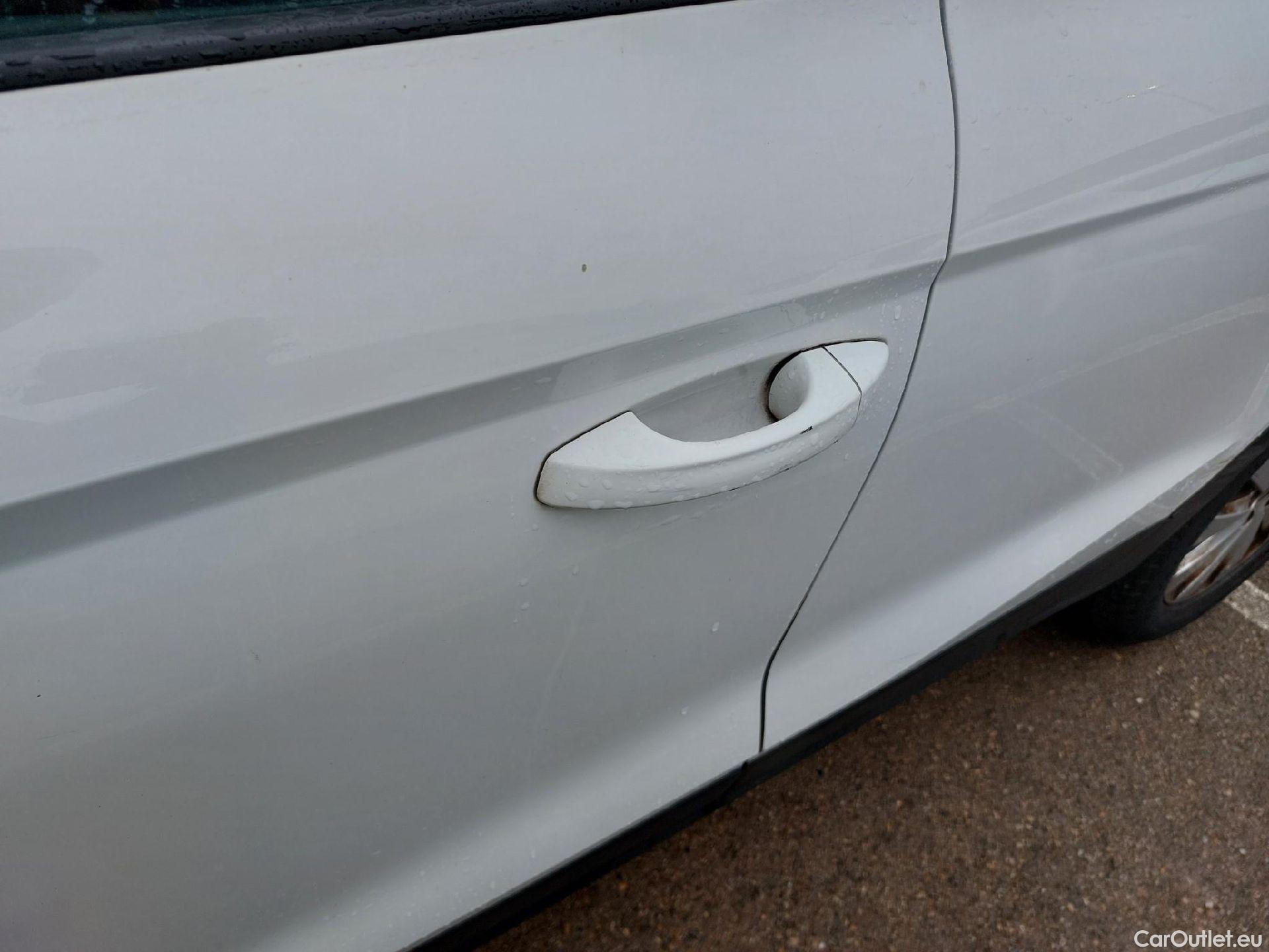  Seat  Arona SEAT  / 2017 / 5P / todoterreno 1.0 TSI 81kW (110CV) Style Plus (AC) #8