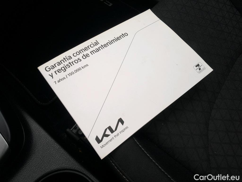  KIA  Cee'd KIA Ceed / 2018 / 5P / berlina con portón 1.0 T-GDi 74kW (100CV) Drive #15