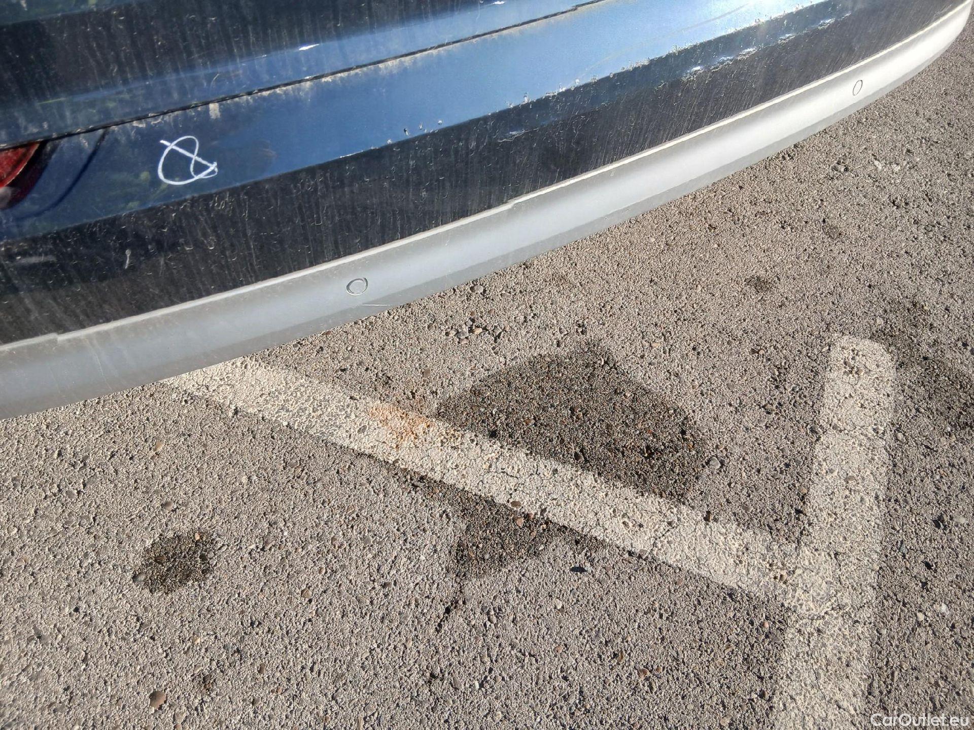  Volvo  XC90 VOLVO  / 2019 / 5P / todoterreno 2.0 B5 D AWD Momentum Pro Auto #19