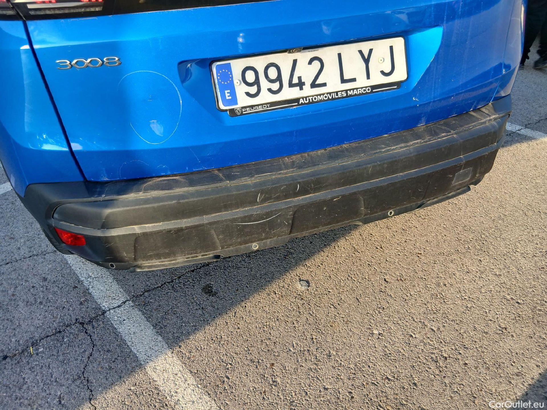  Peugeot  3008 PEUGEOT  / 2020 / 5P / todoterreno 1.2 PureTech 96KW S&S Active Pack EAT8 #16