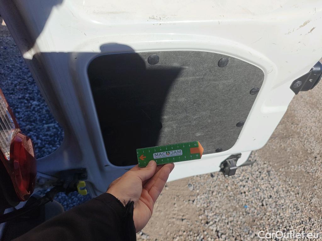  Peugeot  Partner PEUGEOT  VU 4p 2G furgón derivado de Furgón Confort PackL2 BlueHDi 73KW (100) #63