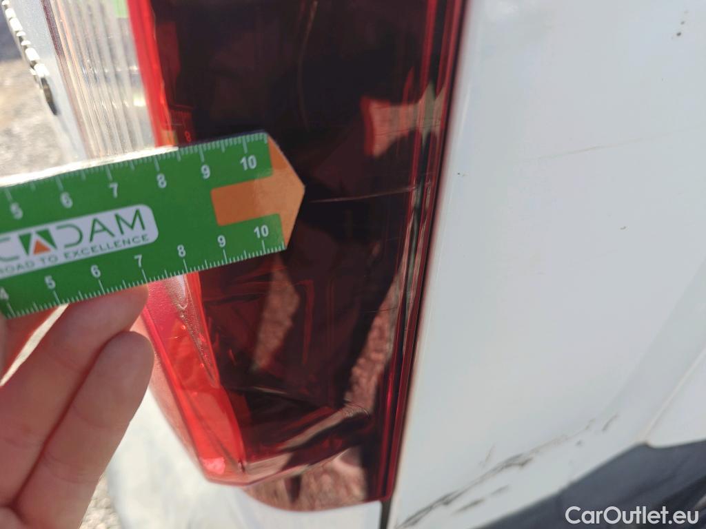  Peugeot  Partner PEUGEOT  VU 4p 2G furgón derivado de Furgón Confort PackL2 BlueHDi 73KW (100) #72