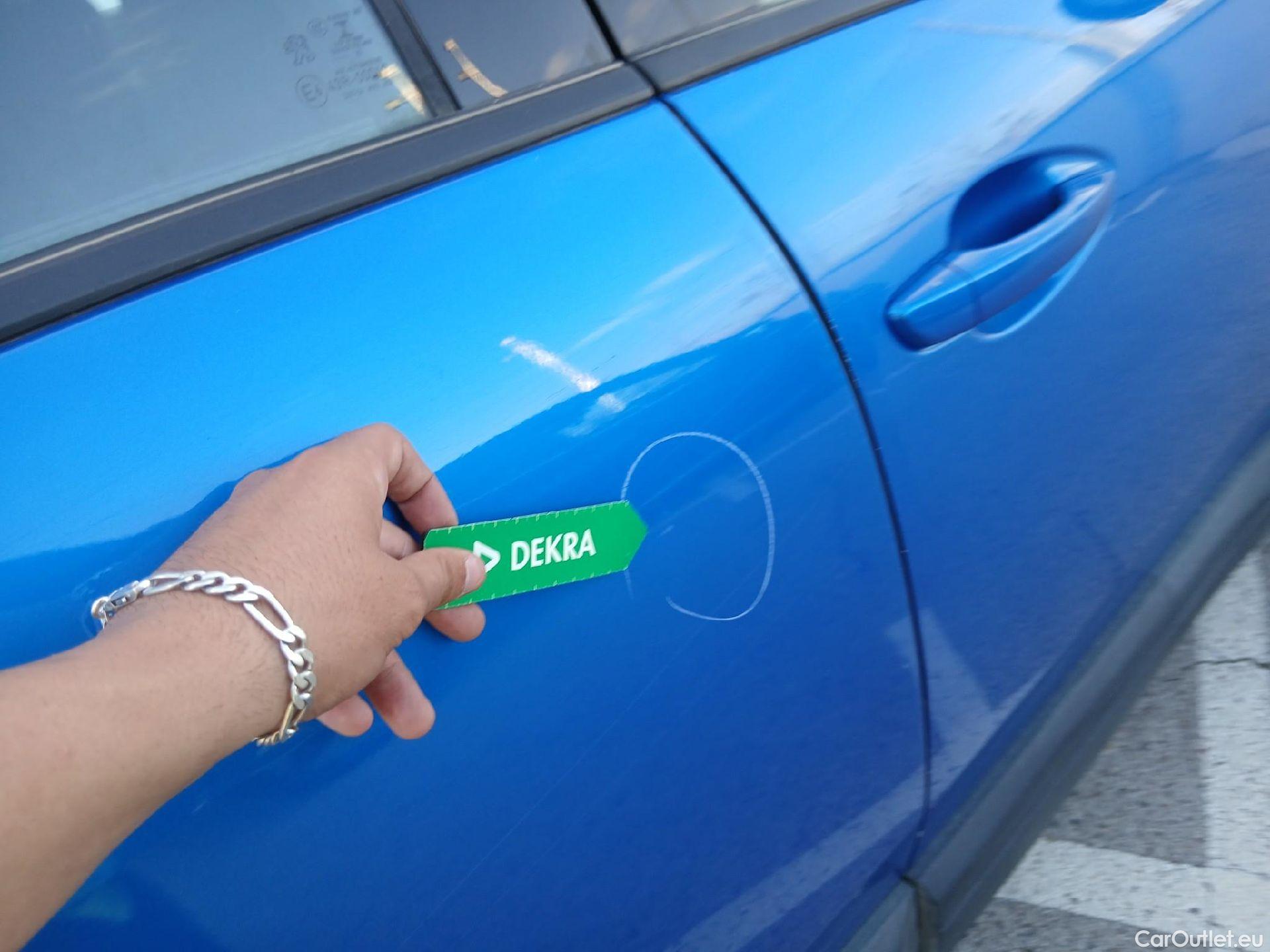  Peugeot  3008 PEUGEOT  / 2020 / 5P / todoterreno 1.2 PureTech 96KW S&S Active Pack EAT8 #25