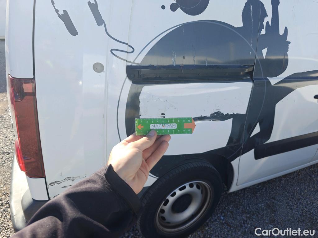  Peugeot  Partner PEUGEOT  VU 4p 2G furgón derivado de Furgón Confort PackL2 BlueHDi 73KW (100) #1