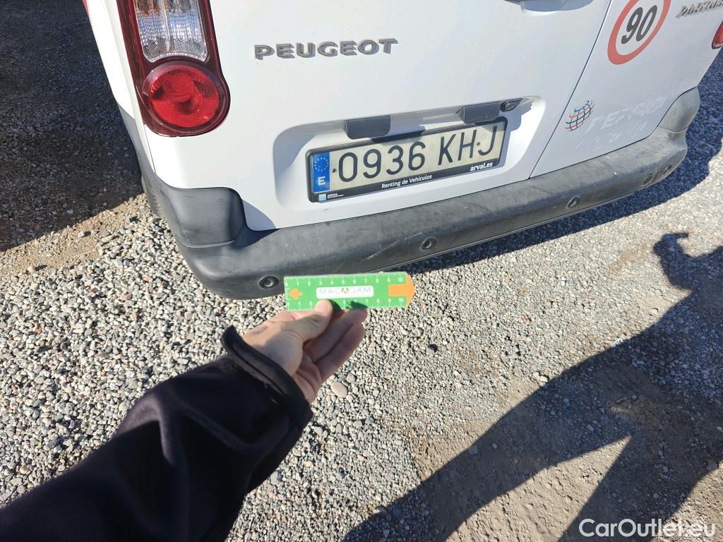  Peugeot  Partner PEUGEOT  VU 4p 2G furgón derivado de Furgón Confort PackL2 BlueHDi 73KW (100) #12