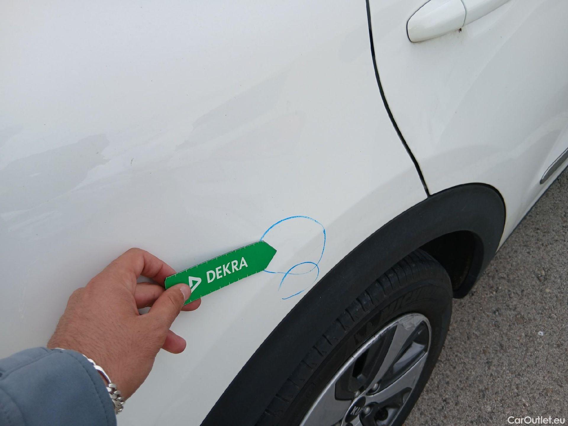  KIA  Niro KIA  Hïbrido Enchufable / 2016 / 5P / crossover 1.6 GDi Híbrido Enchufable 104kW Drive #9