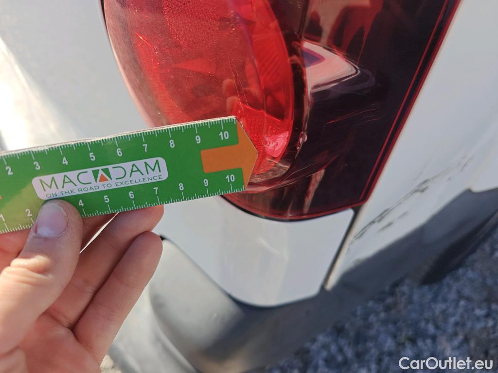  Peugeot  Partner PEUGEOT  VU 4p 2G furgón derivado de Furgón Confort PackL2 BlueHDi 73KW (100) #71