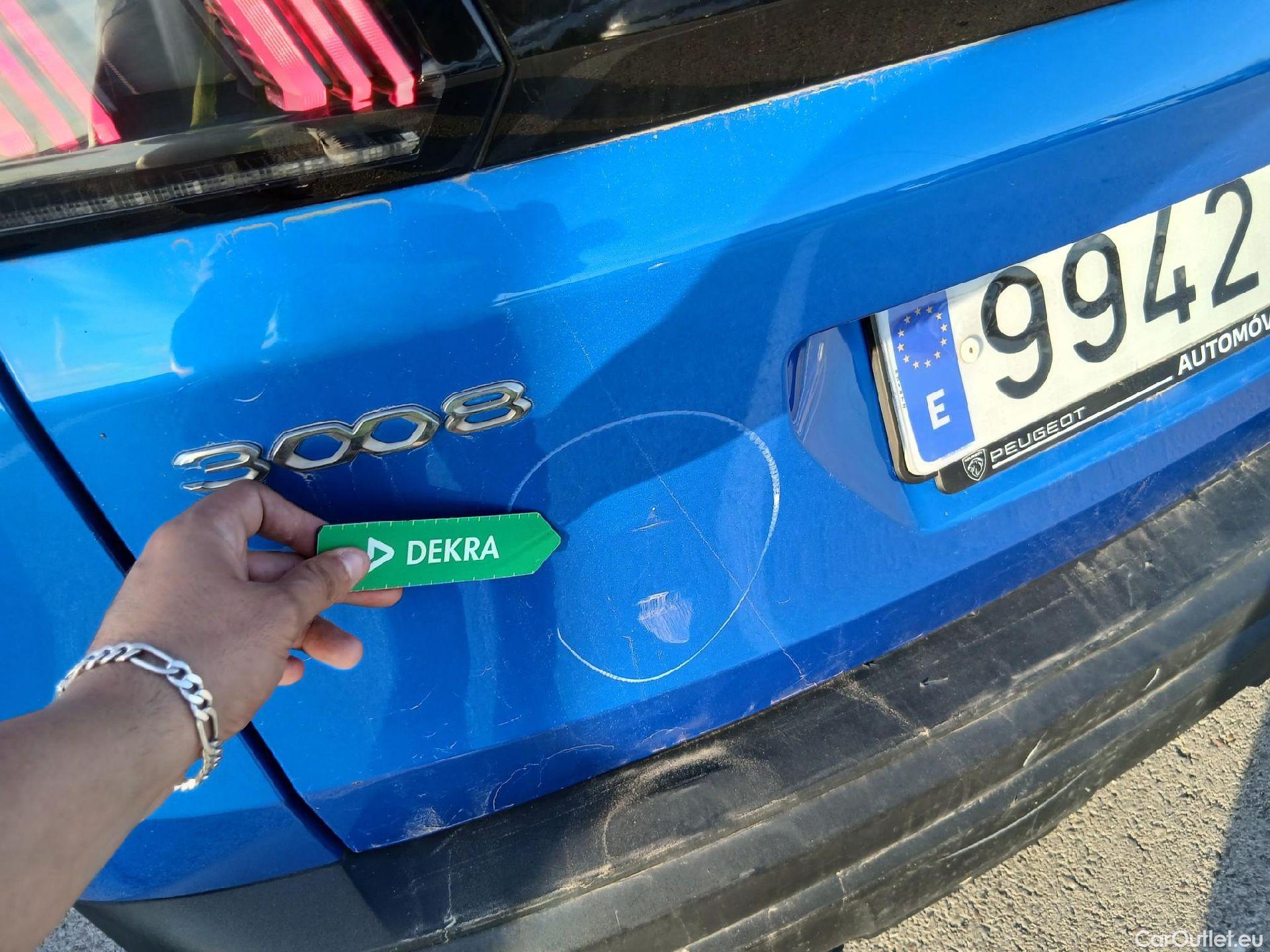  Peugeot  3008 PEUGEOT  / 2020 / 5P / todoterreno 1.2 PureTech 96KW S&S Active Pack EAT8 #18