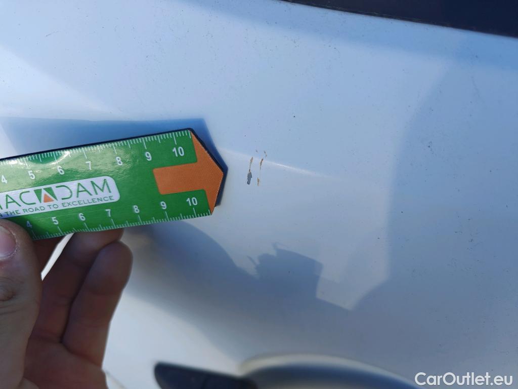  Peugeot  Partner PEUGEOT  VU 4p 2G furgón derivado de Furgón Confort PackL2 BlueHDi 73KW (100) #21