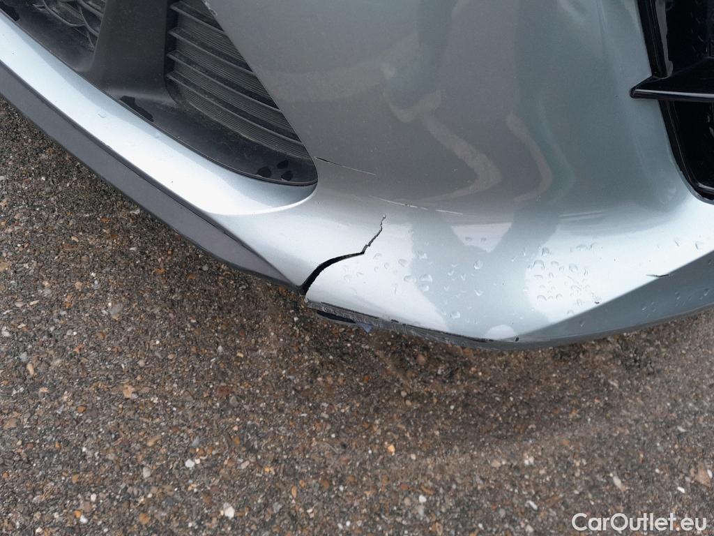  KIA  Cee'd KIA Ceed / 2018 / 5P / berlina con portón 1.0 T-GDi 74kW (100CV) Drive #1