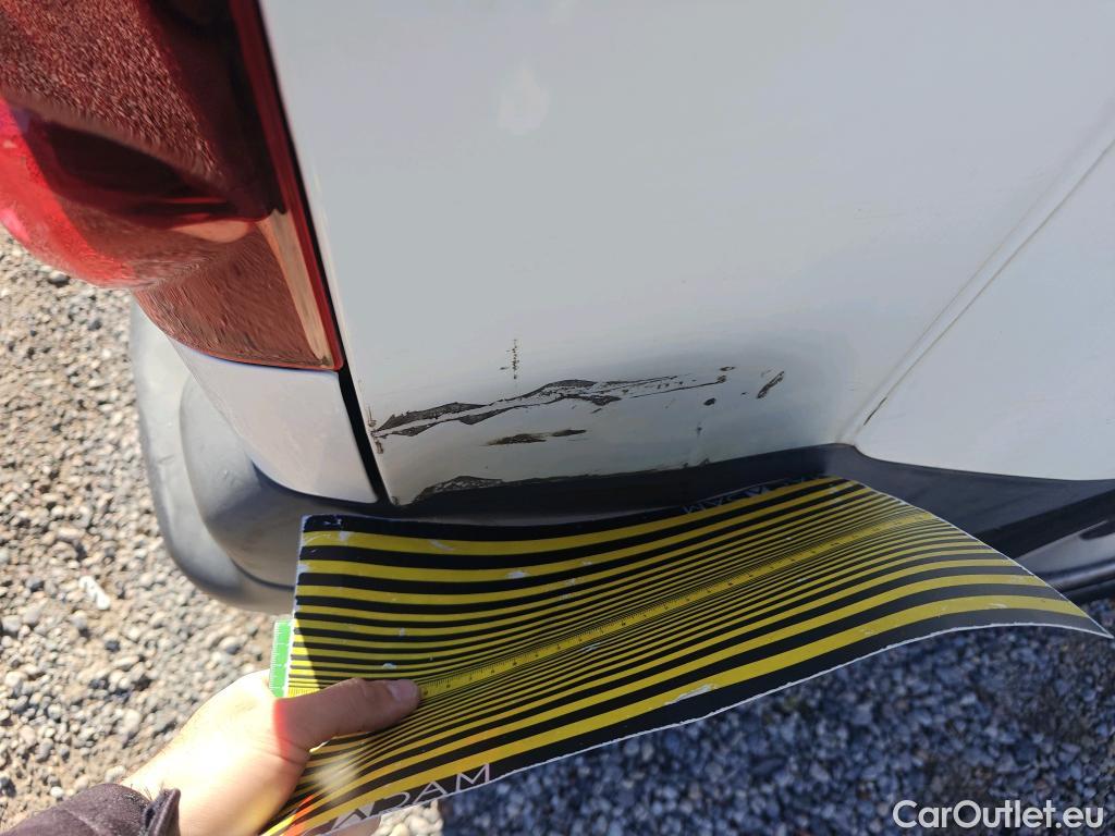  Peugeot  Partner PEUGEOT  VU 4p 2G furgón derivado de Furgón Confort PackL2 BlueHDi 73KW (100) #2