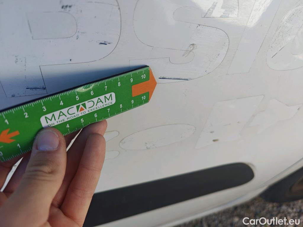  Peugeot  Partner PEUGEOT  VU 4p 2G furgón derivado de Furgón Confort PackL2 BlueHDi 73KW (100) #22