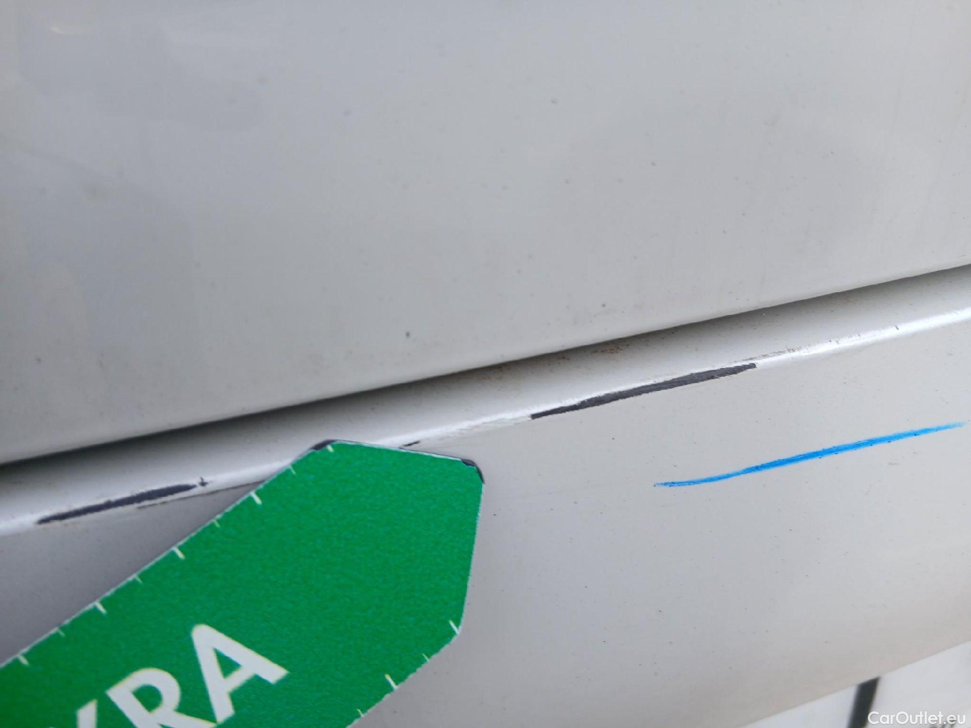  Bmw  X2 BMW  sDrive18i (CX) #16