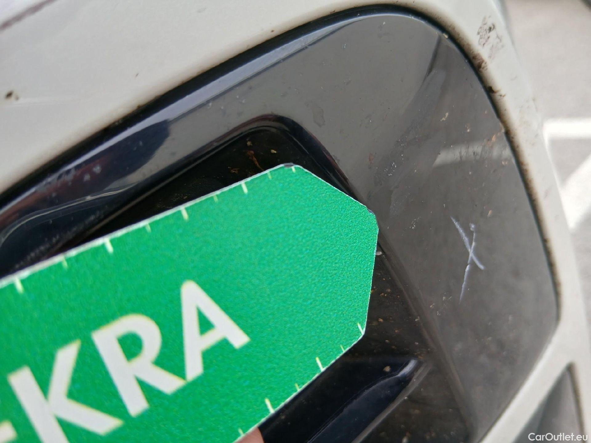  Bmw  X2 BMW  sDrive18i (CX) #8