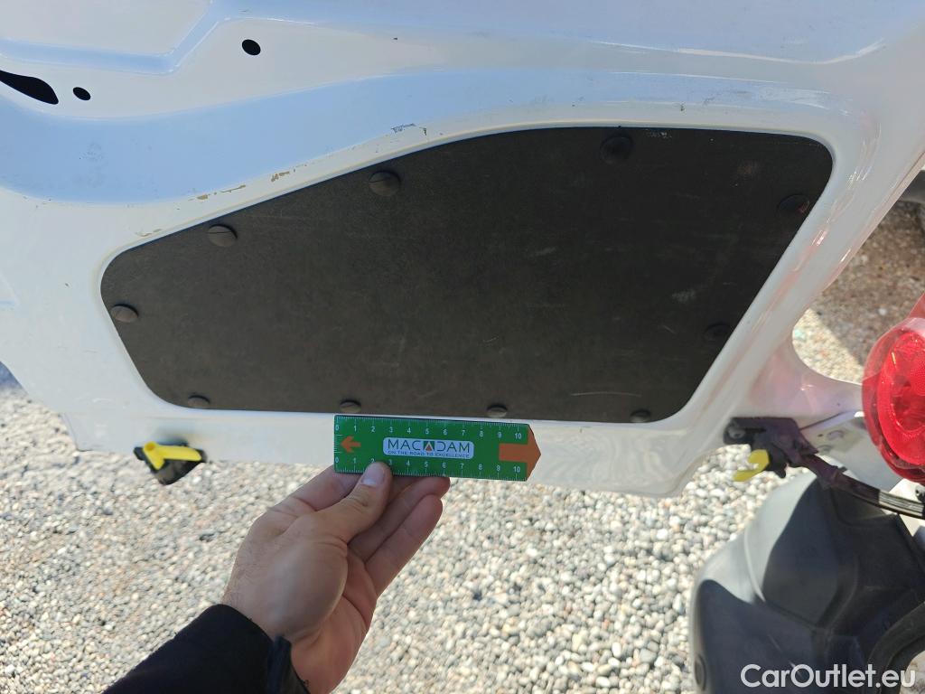  Peugeot  Partner PEUGEOT  VU 4p 2G furgón derivado de Furgón Confort PackL2 BlueHDi 73KW (100) #66